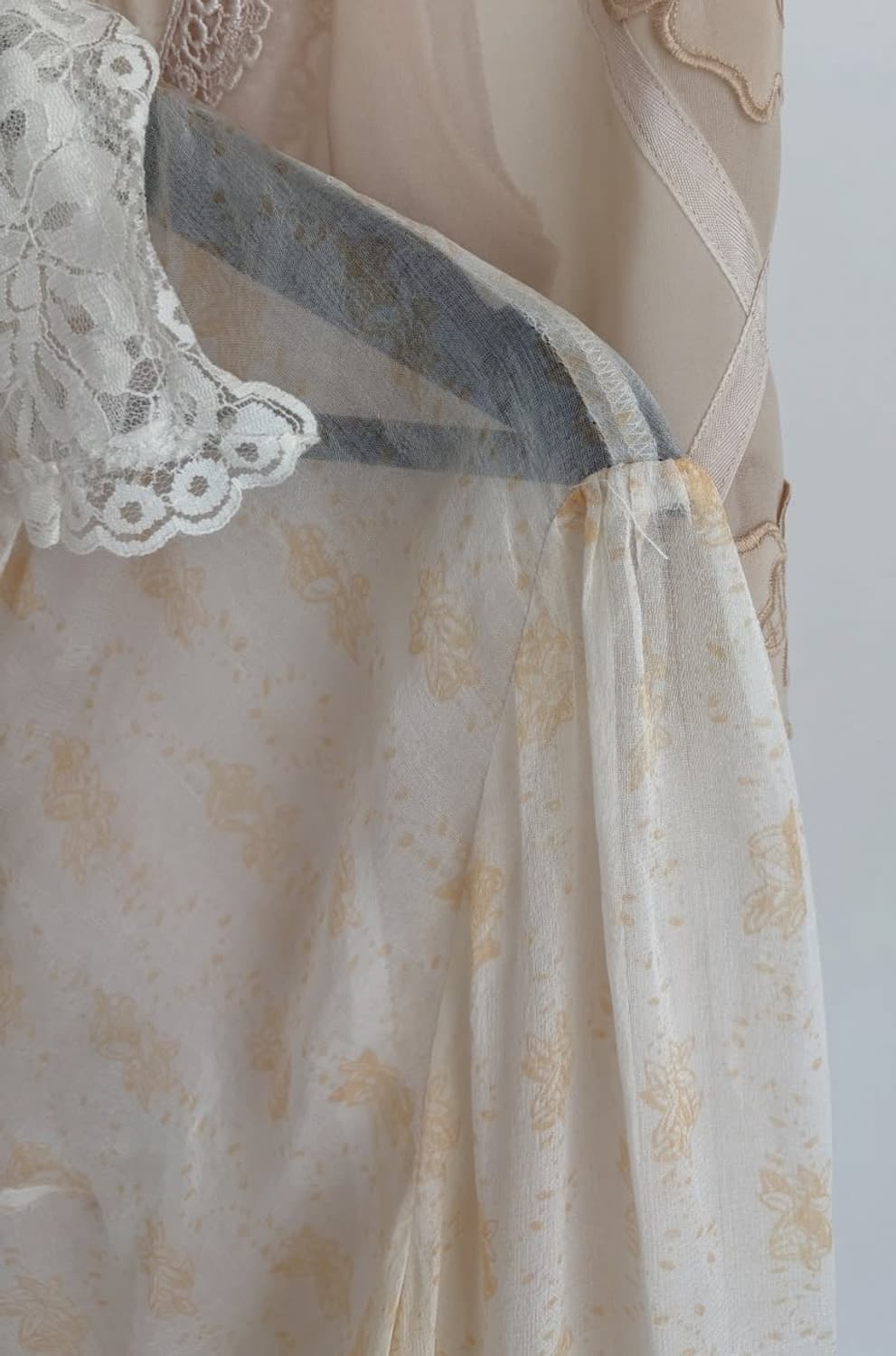 Oree 오르에 빈티지 쉬어 플라워 레이스 블라우스 vintage 상품이미지3