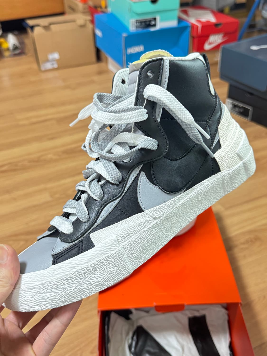 나이키 x 사카이 블레이저 미드 블랙 그레이 270 상품이미지2