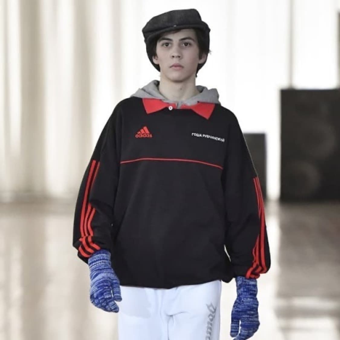 아디다스 X 고샤 루브친스키 17FW 스웻 셋업 상품이미지8