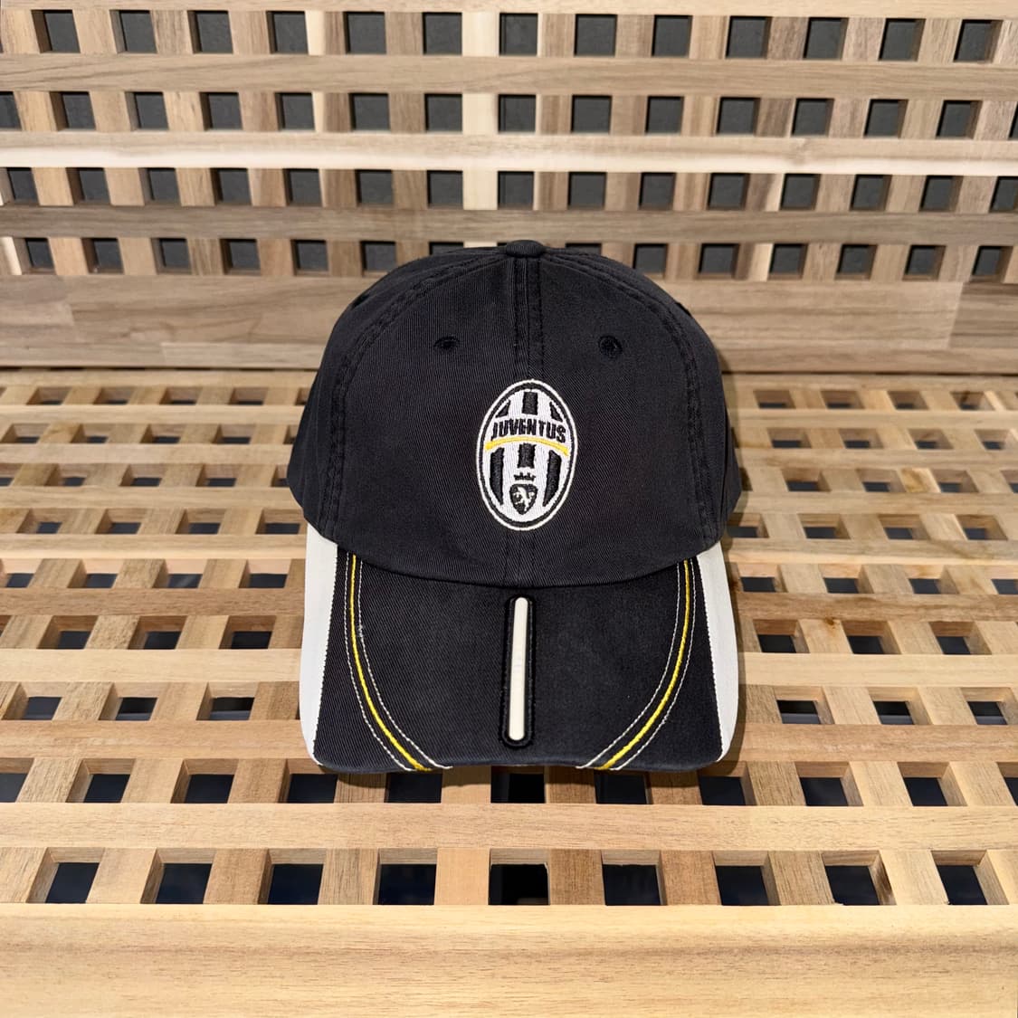 유벤투스 엠블럼 캡 상품이미지2