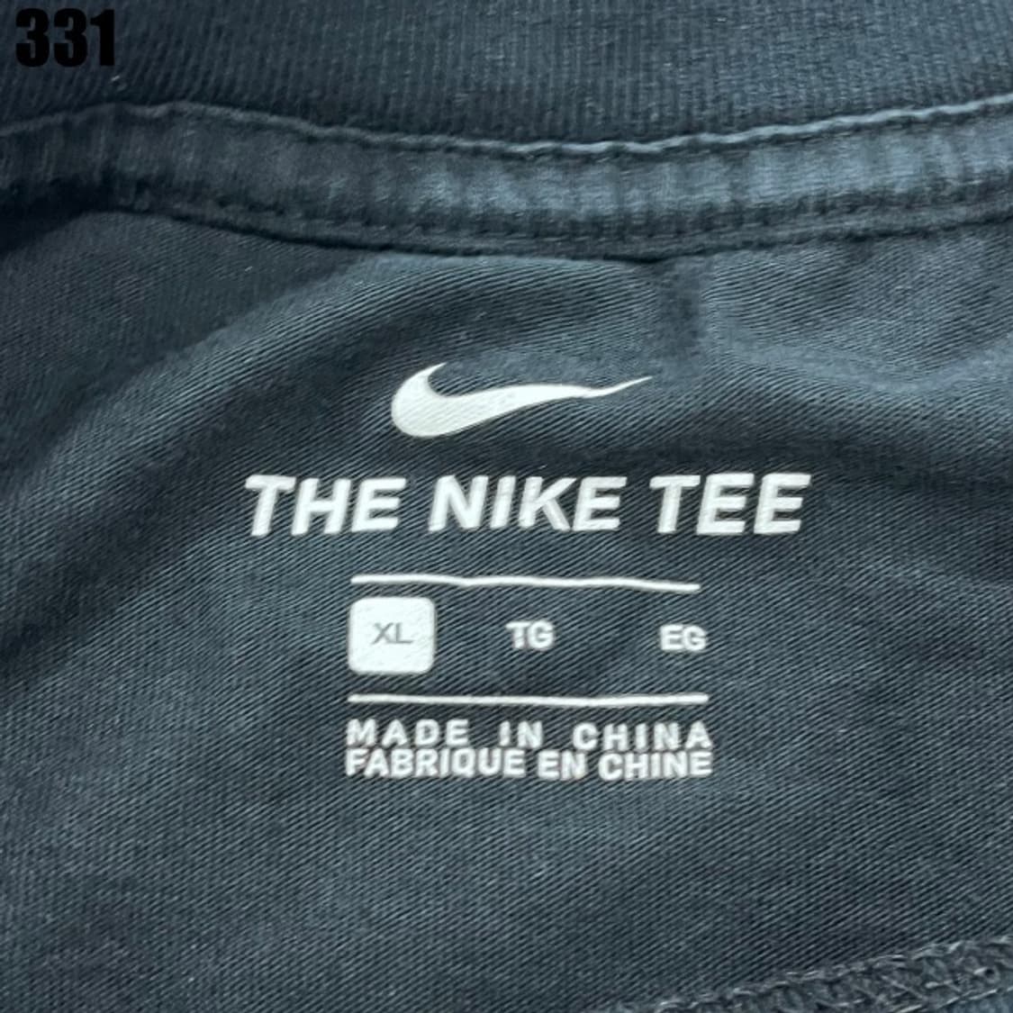 나이키 검정색 티셔츠  상품이미지2