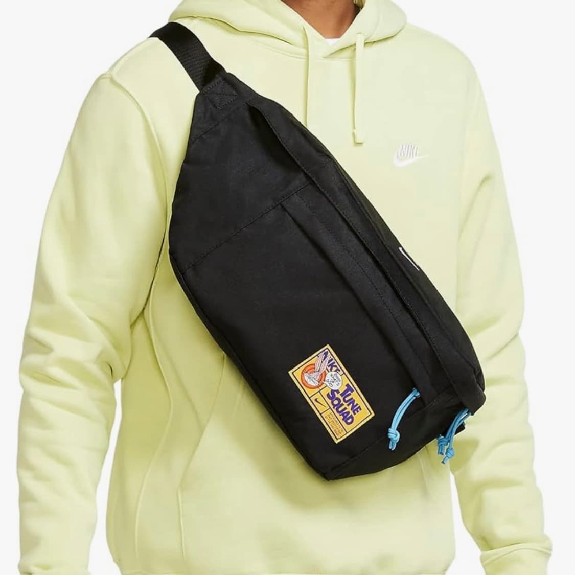 나이키 루니툰 콜라보 가방 힙색 크로스백 상품이미지4