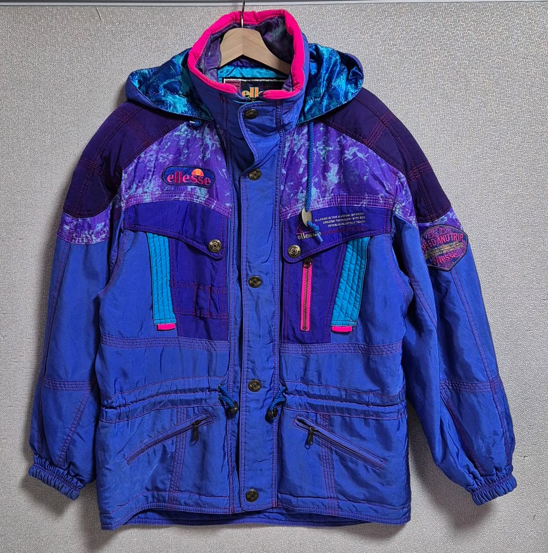 S ) 엘레쎄 빈티지 바람막이 점퍼 스키복 상품이미지1