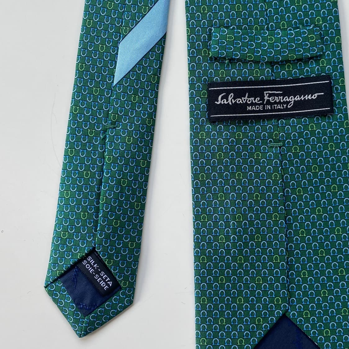 새상품급 신형 페레가모(Ferragamo) 모노그램 정품넥타이7.8cm 상품이미지6