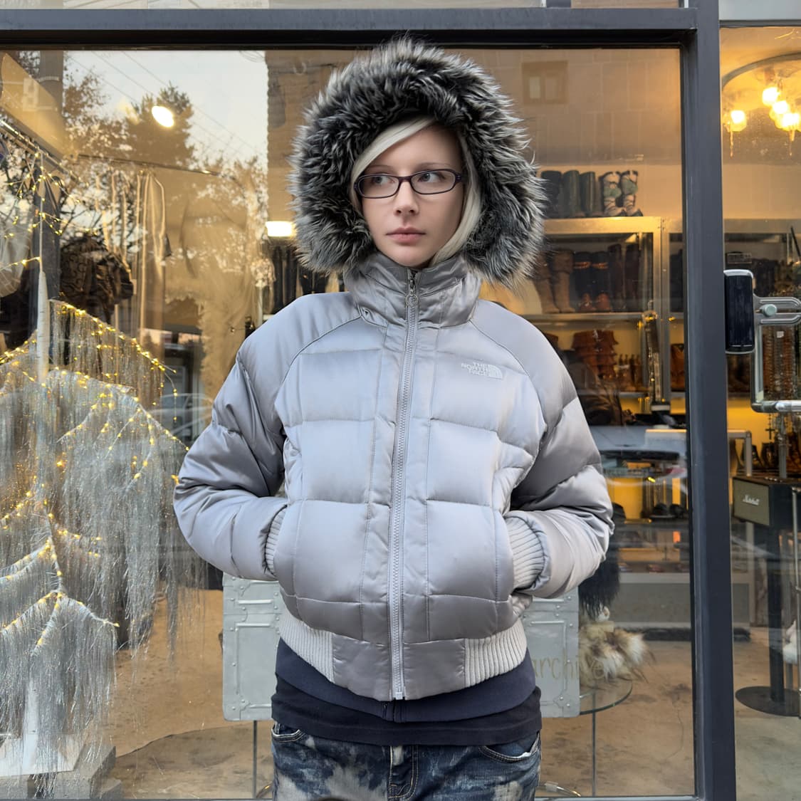 2000s 빈티지 노스페이스 실버 퍼 크롭 패딩 상품이미지6