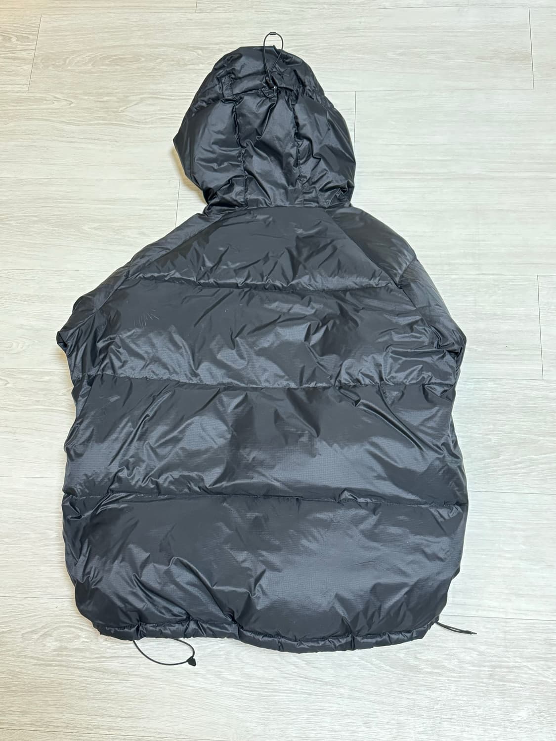 스톤아일랜드 반집업 패딩 상품이미지3