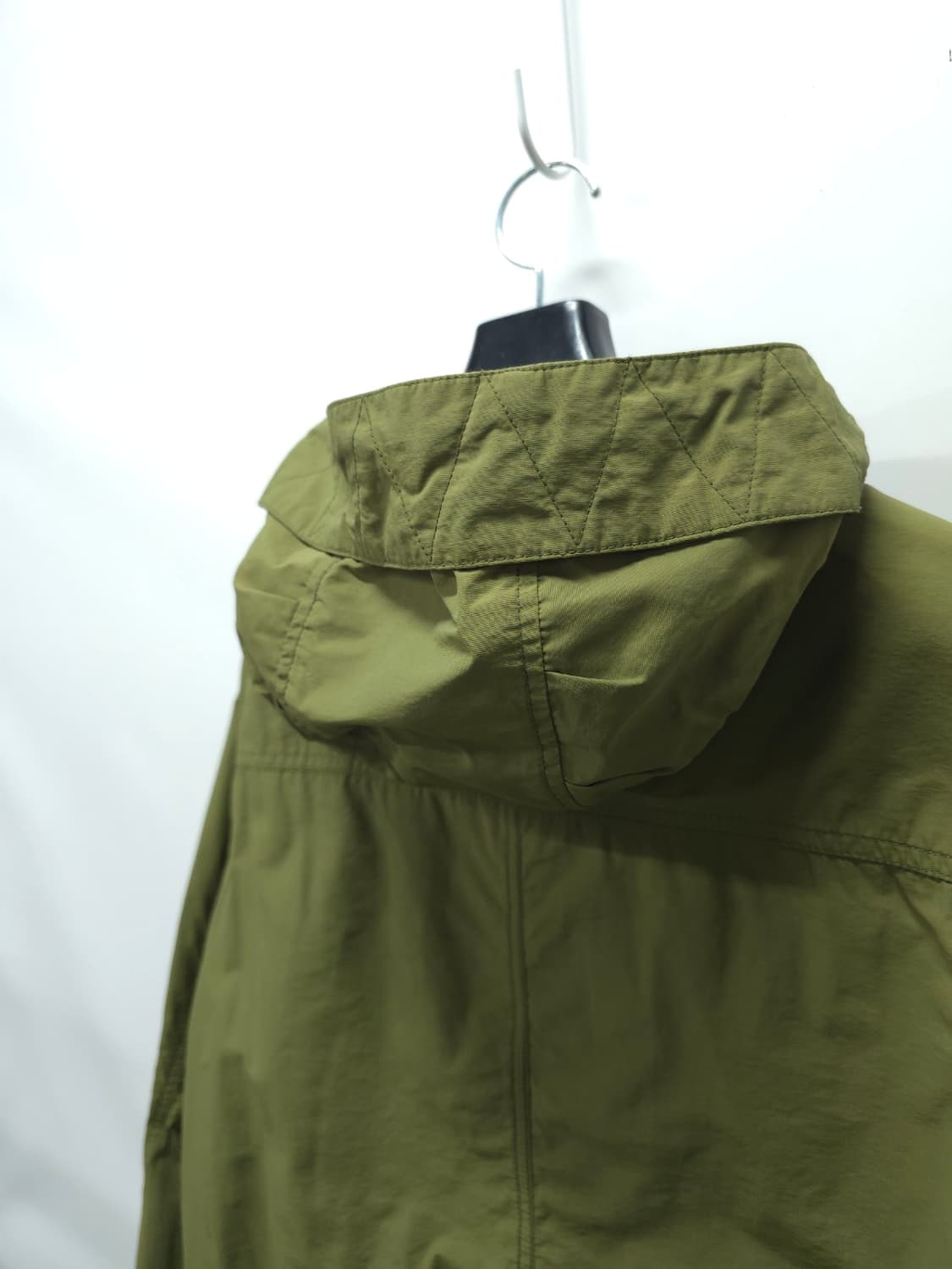 타미힐피거 남성 올리브 그린 후드 야상 자켓 (95) 상품이미지8