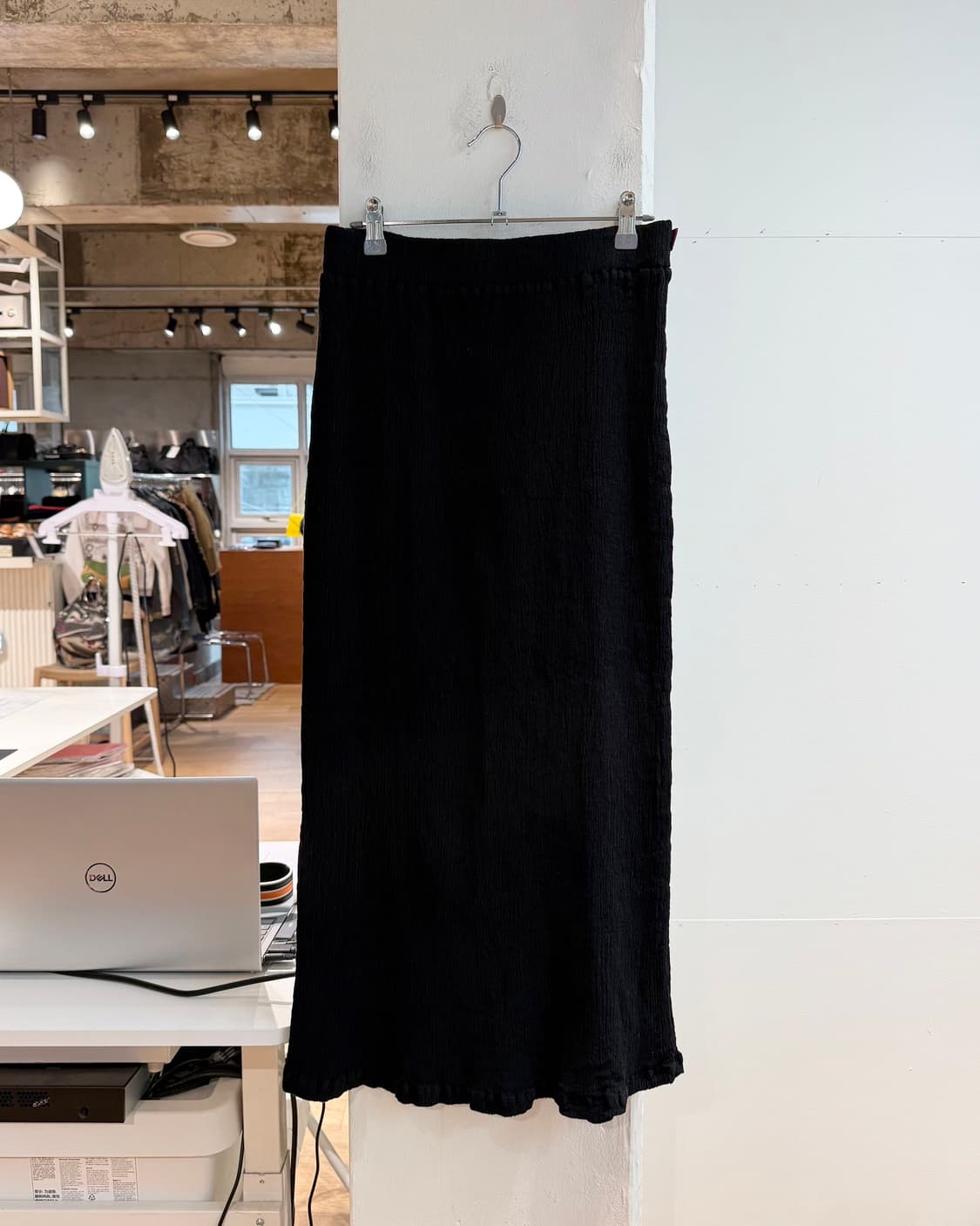 이세이미야케 하트 블랙 링컬 롱스커트  상품이미지2