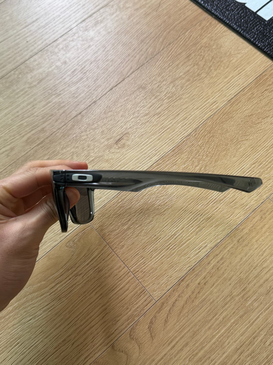 오클리 선글라스  Garage Rock (정품 / 풀구성) 상품이미지3