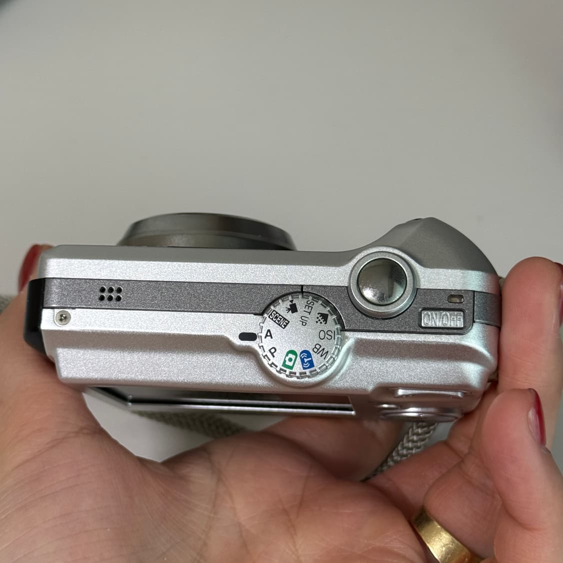 저화소☁️니콘 쿨픽스 P1 빈티지 디카 디지털카메라 상품이미지3