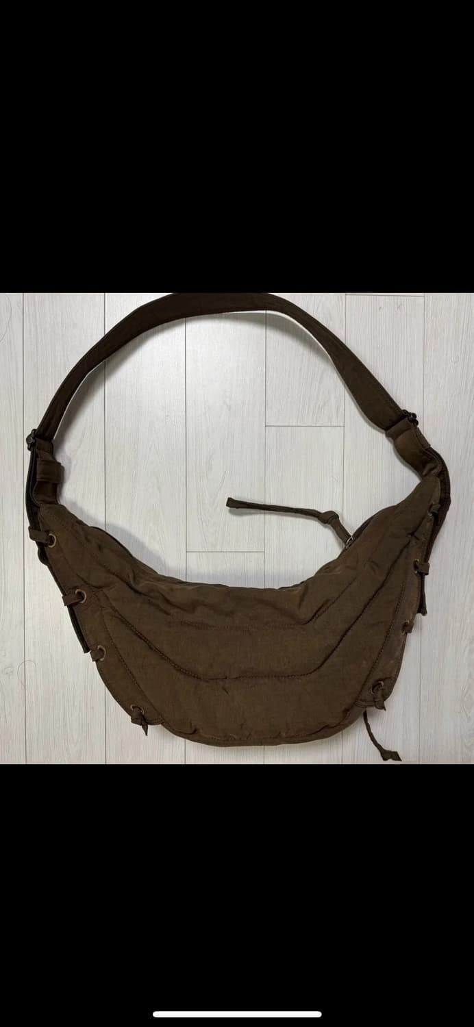 르메르 게임백 스몰 코비챠 브라운 상품이미지8