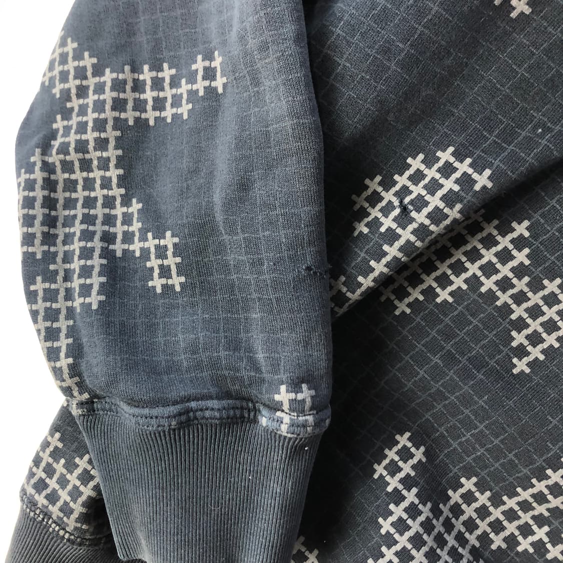 스톤아일랜드 체크 그리드 카모 맨투맨  상품이미지5