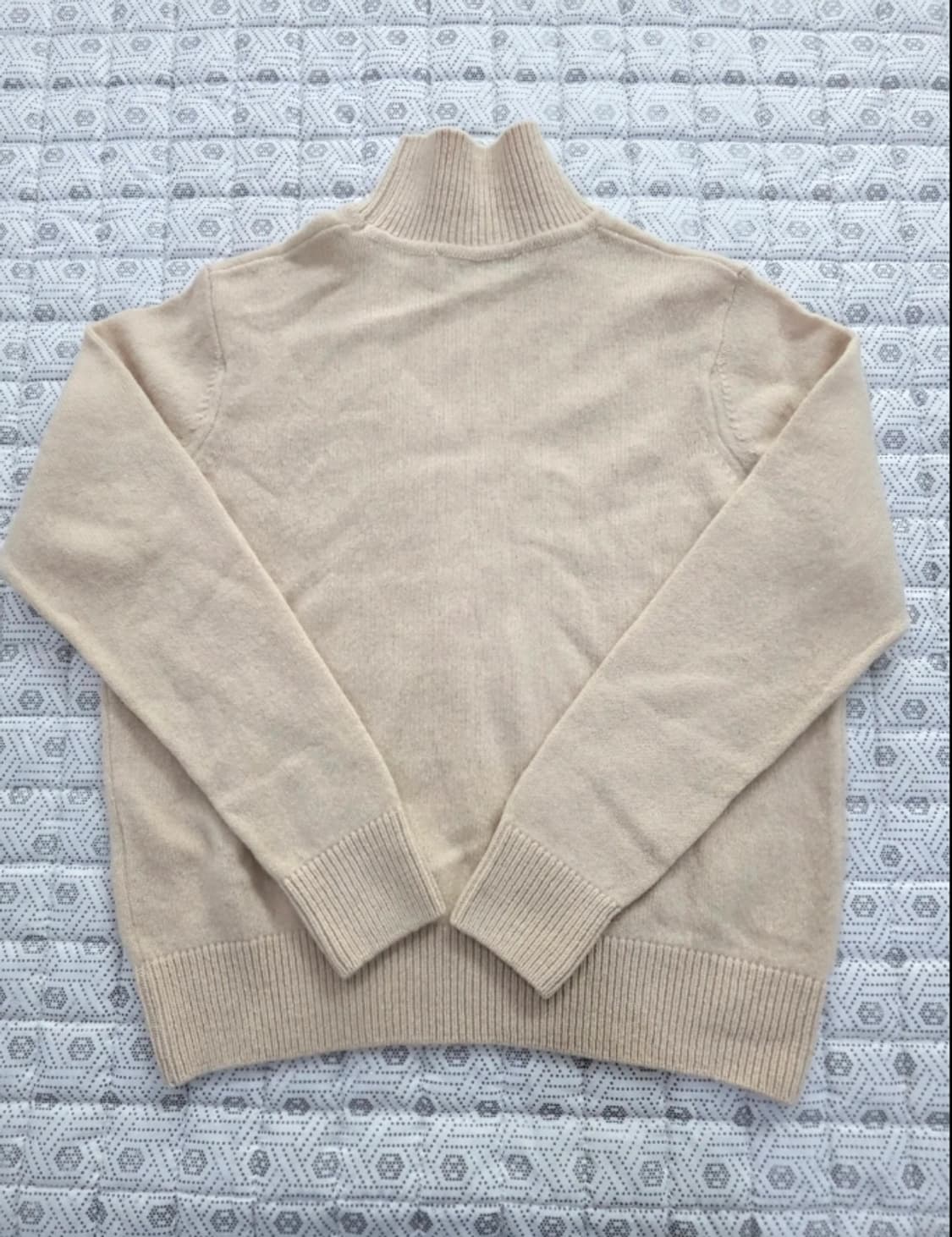 메종키츠네 아이보리 하이넥 니트 55 상품이미지6