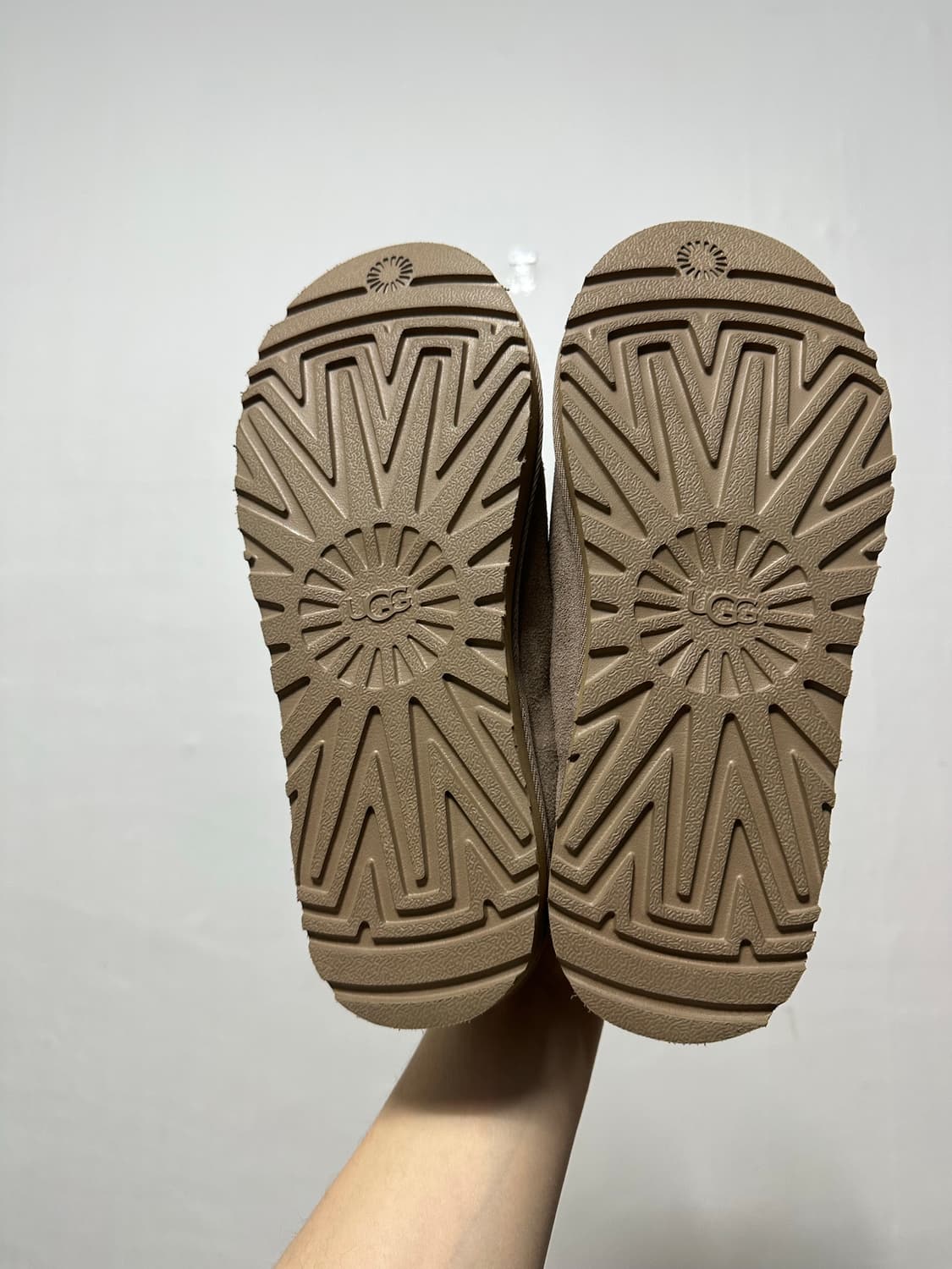 어그 UGG 타스만 카리부 상품이미지6