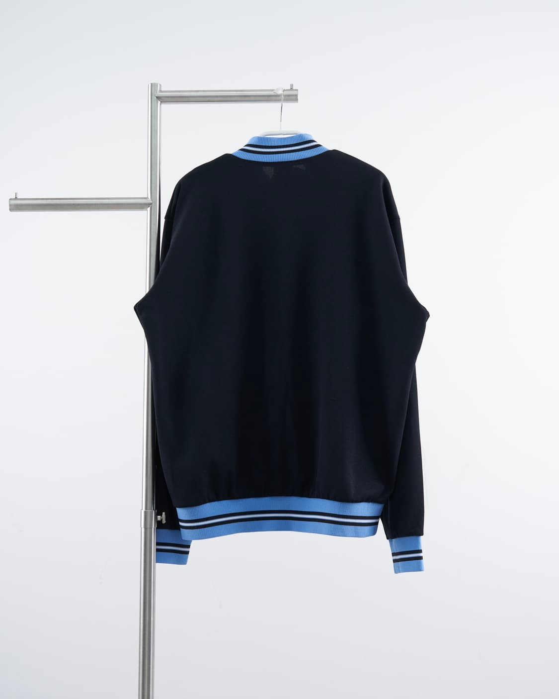 Adidas 80‘s 데상트 라이센스 트랩집업  상품이미지2