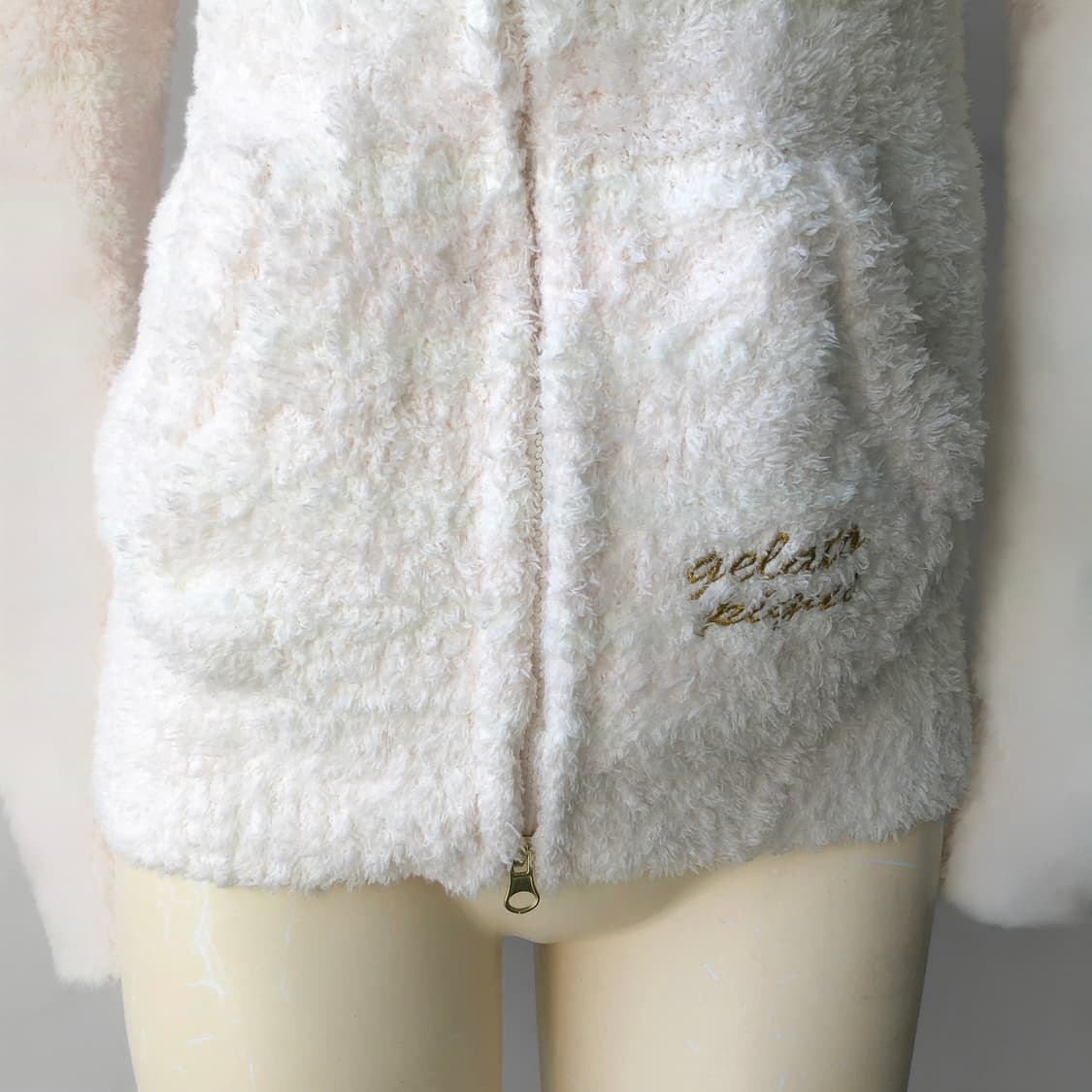 젤라또피케 페일 핑크 스트라이프 집업 상품이미지3