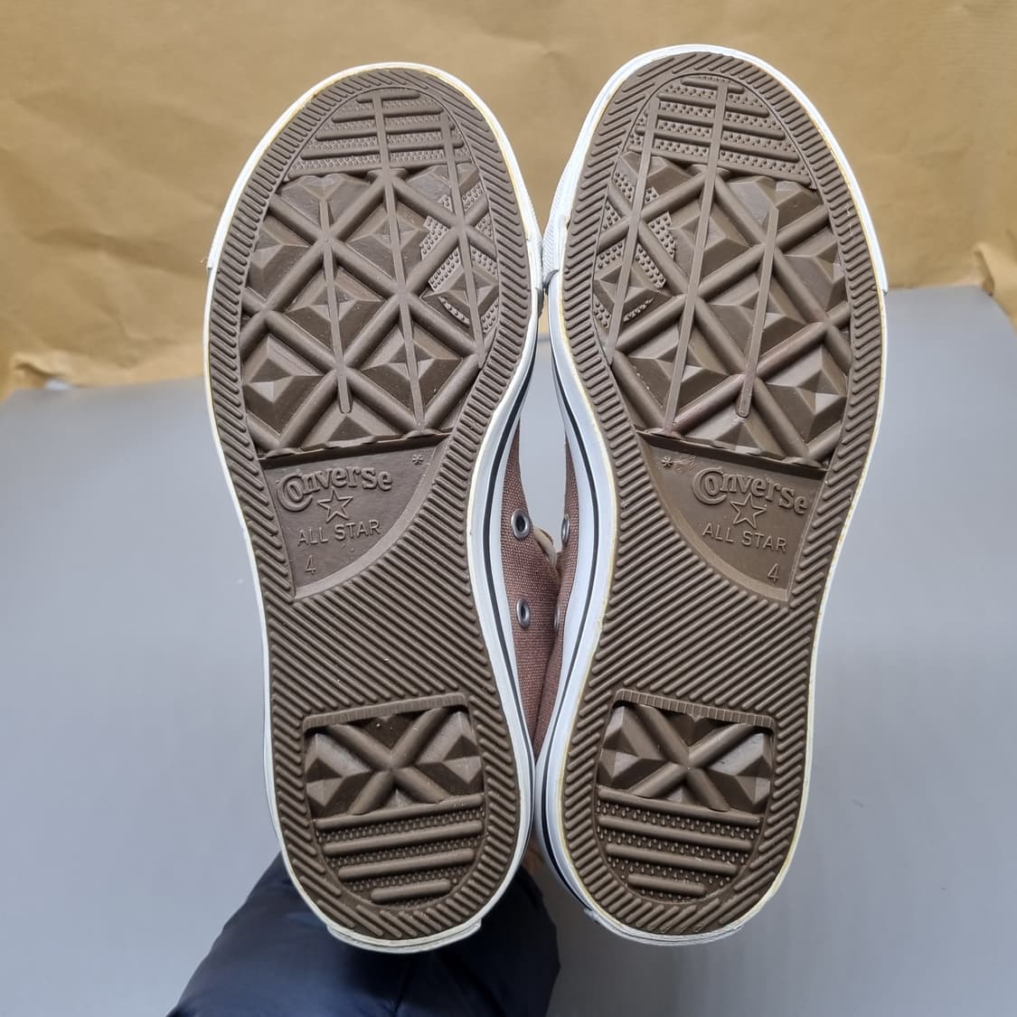 컨버스 척테일러 브라운 여성하이탑230 상품이미지3