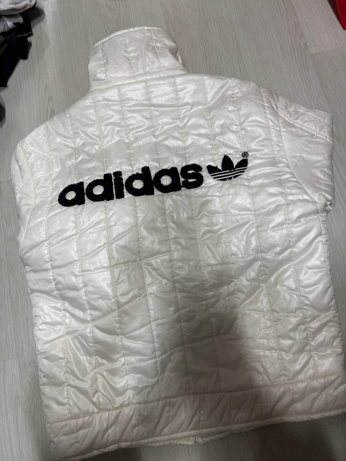 아디다스 올드스쿨 경량패딩 여성 S~M 상품이미지1