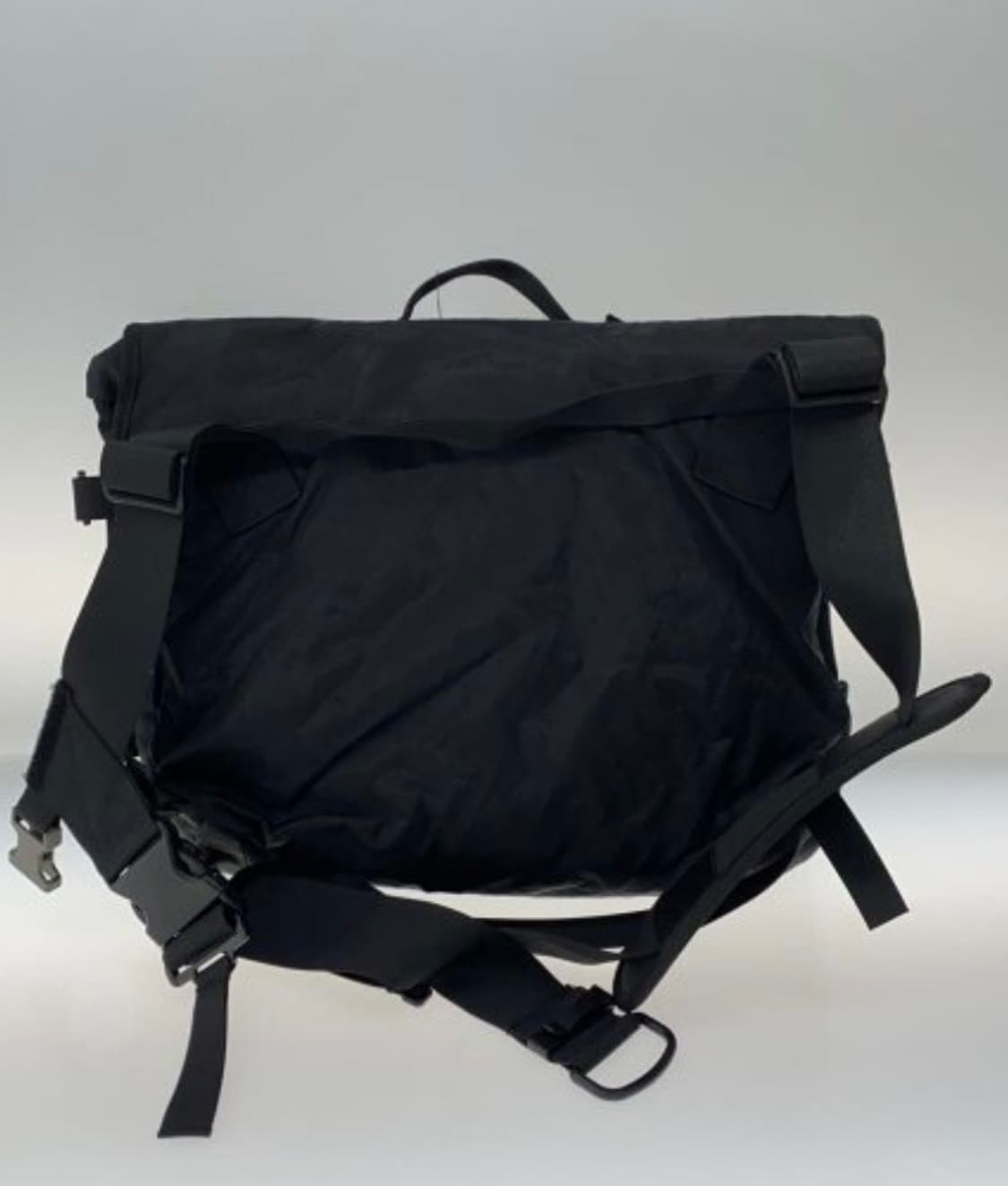 아크로님 3a-5 크로스백 상품이미지3