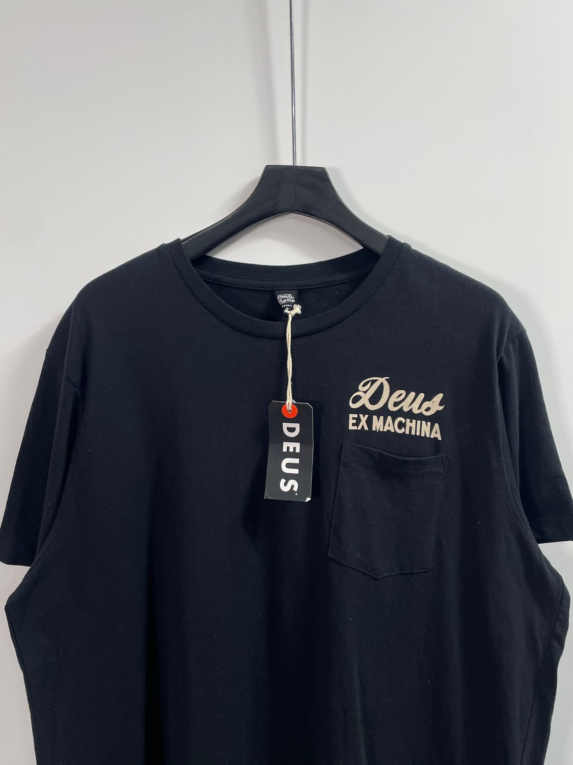 (새상품) 데우스 엑스 마키나 반팔티 (on.659) 상품이미지4