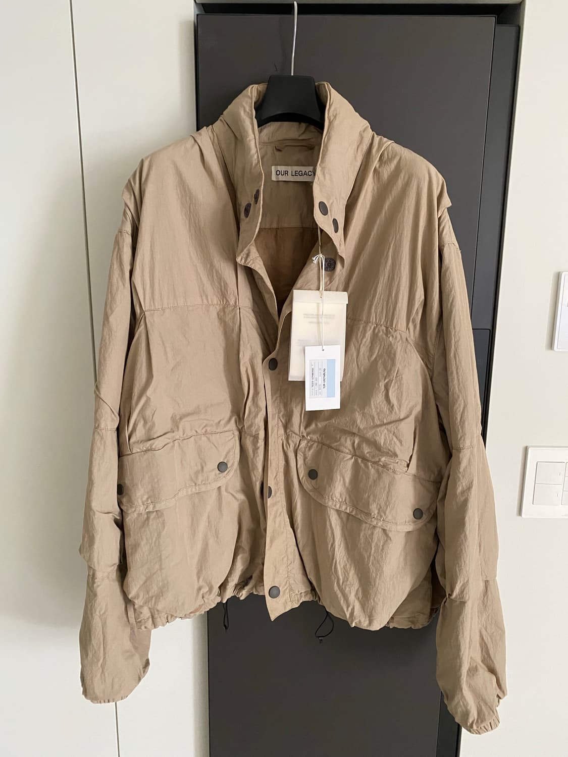 아워레가시 엑스해일 푸파 파라슈트 포플린 메탈릭 샌드 50 새상품  상품이미지1