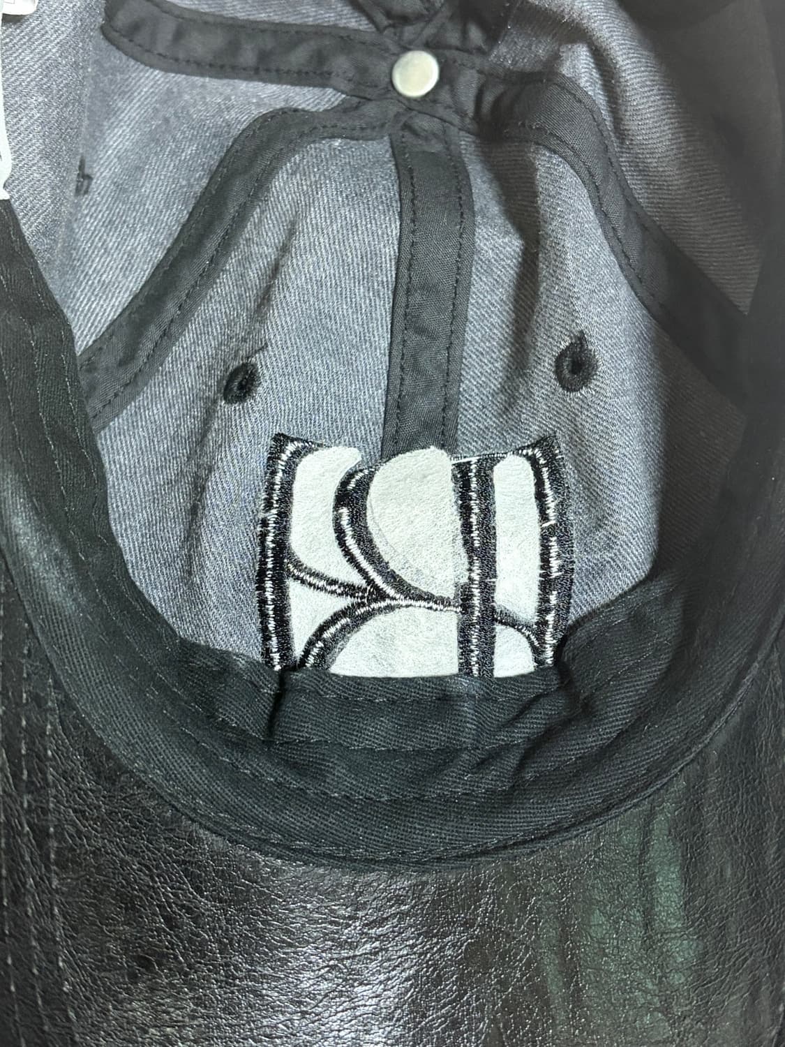 보헤미안서울 심볼 레더 볼캡 모자 상품이미지2