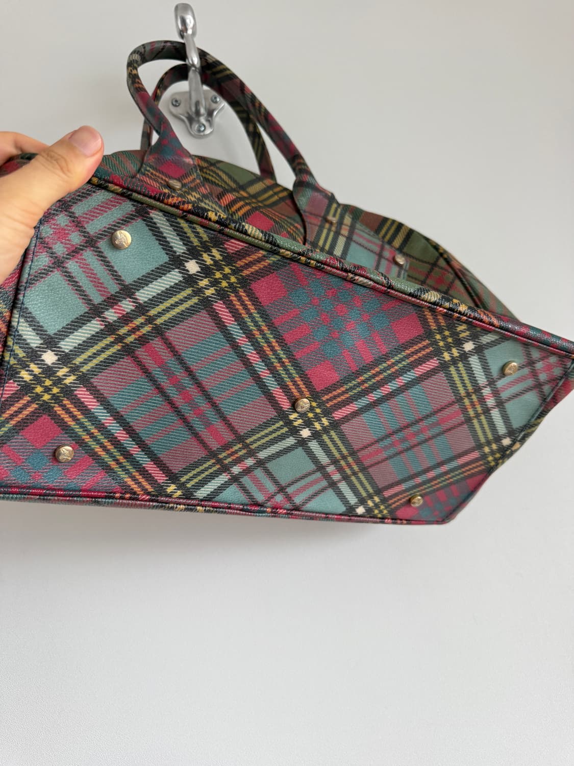 비비안웨스트우드(Viviennewestwood) 체크 토트백(ITALY) 상품이미지5