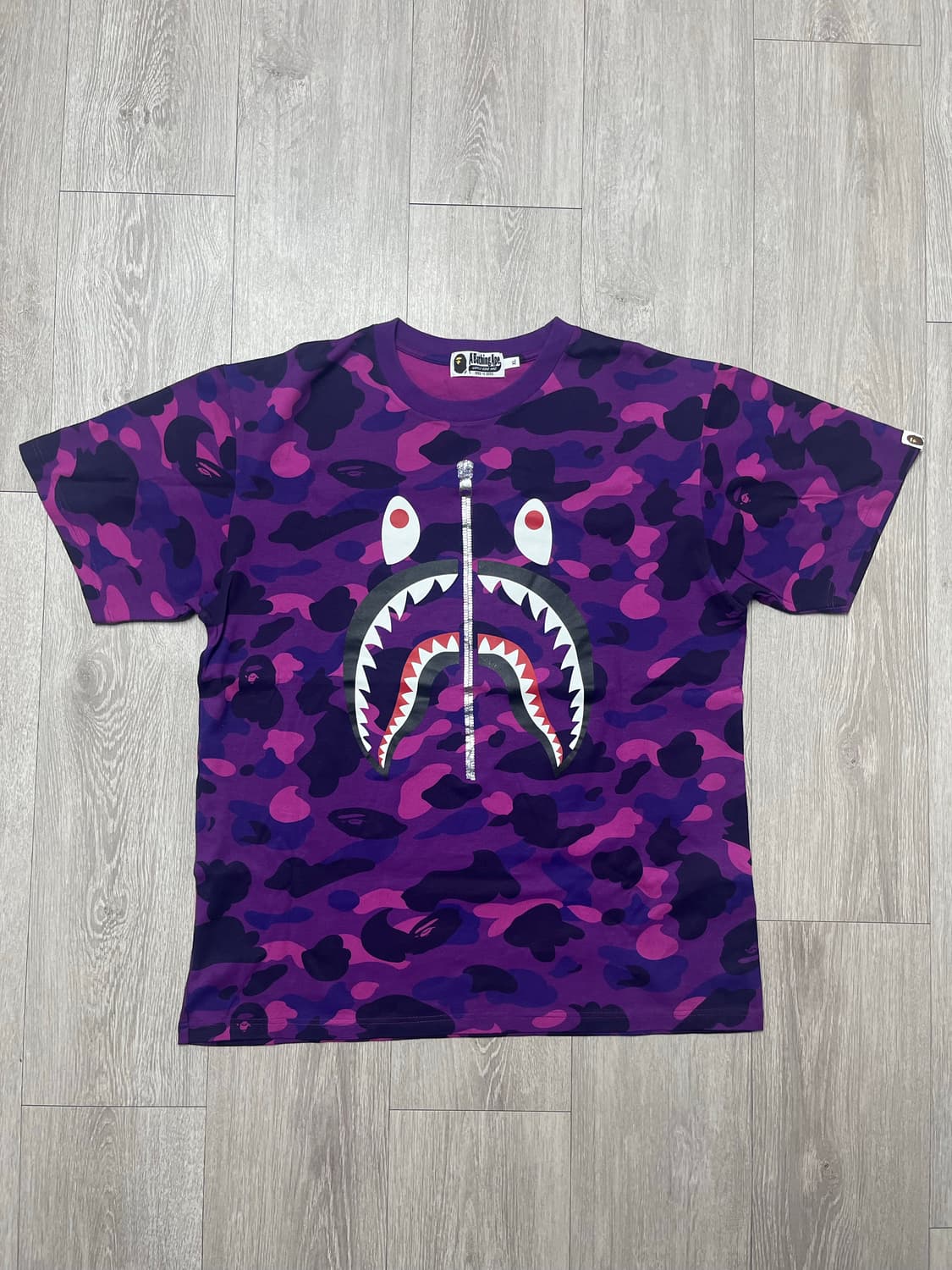 BAPE “WGM” 1st Camo Shark Tee (Purple)  상품이미지1