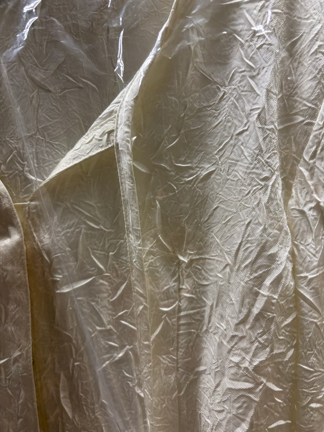 아비에무아 crinkle tie satin blouse 상품이미지4