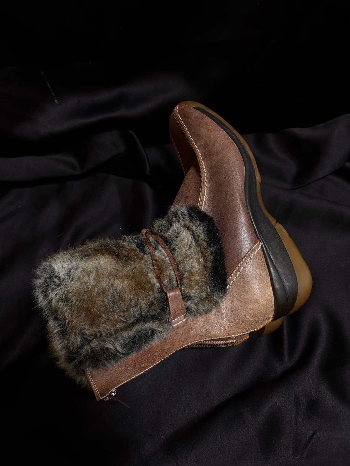 “Landrover” Brown Y2K Design Fur Boots 상품이미지8