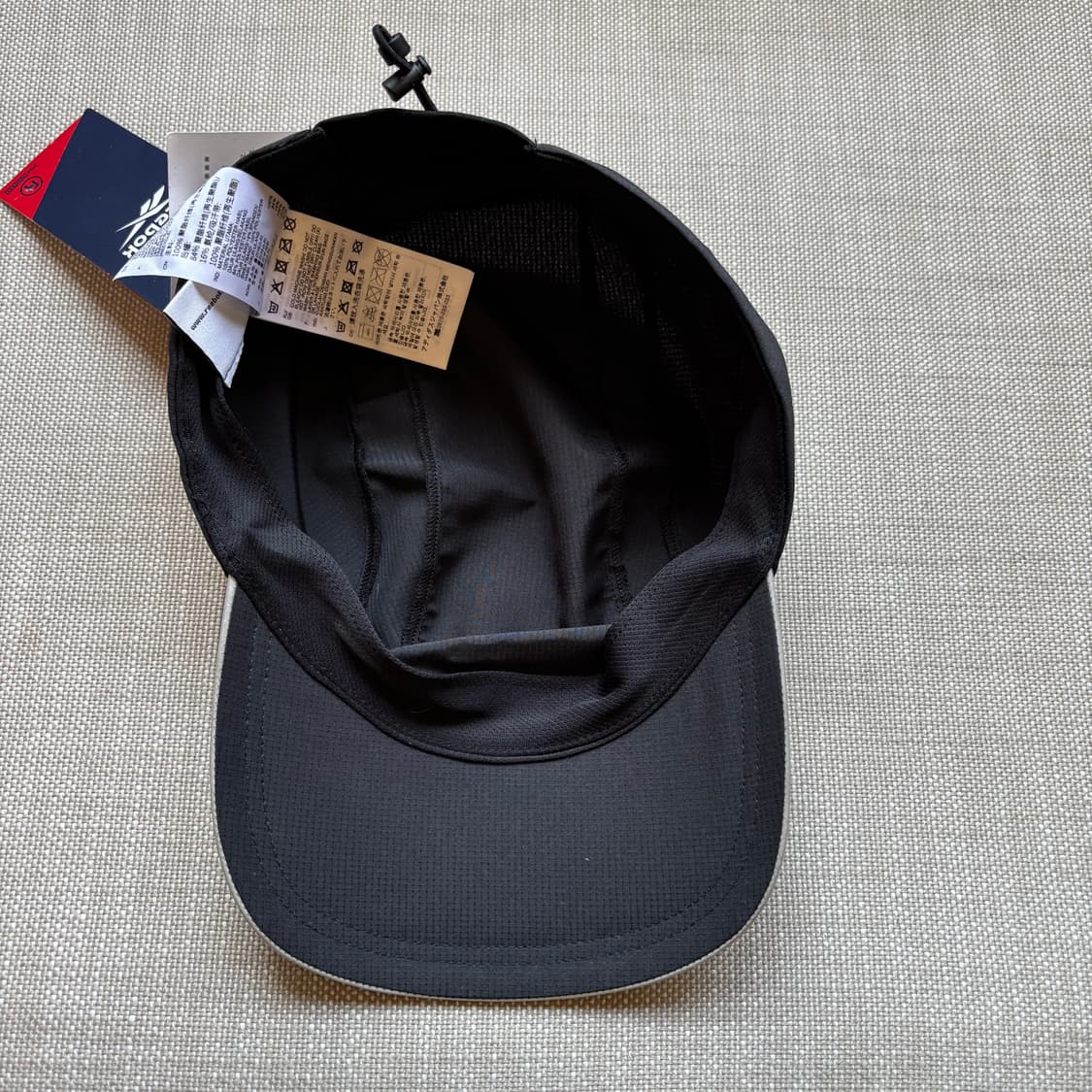 (새상품) 리복(Reebok)의 러닝용 퍼포먼스 캡 블랙 (남여공용) 상품이미지7