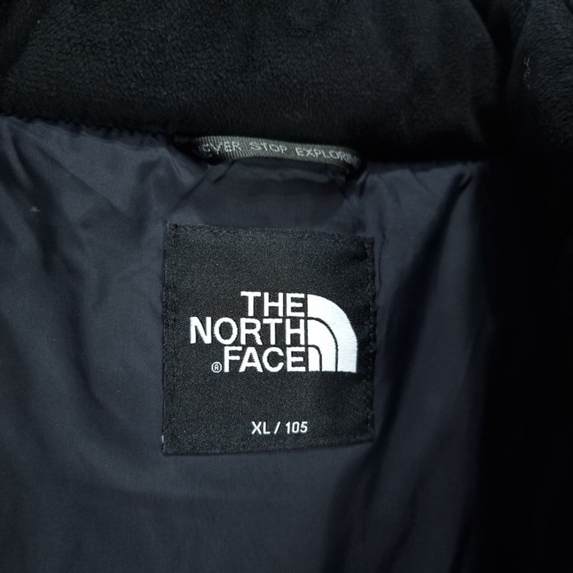 [노스페이스] 로고 자수 구스다운 후드 롱 패딩 블랙 M18252 상품이미지7