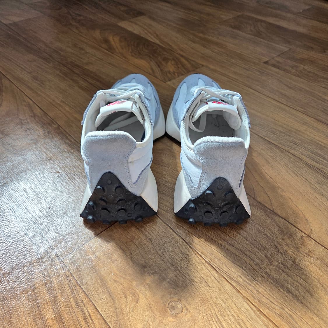 뉴발란스 327  상품이미지5