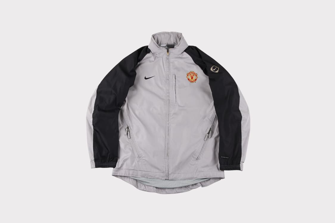 [S] 나이키 02-04 맨유 레인자켓 상품이미지1