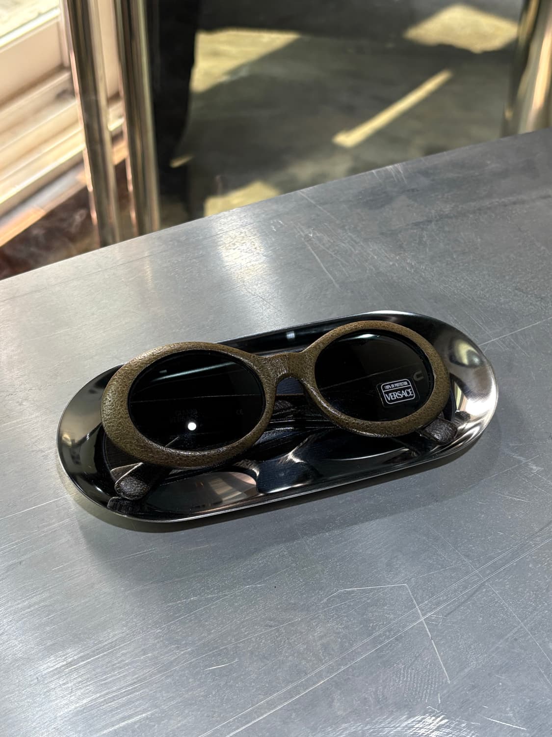 지아니 베르사체 레더 선글라스 90‘sMOD 403/N COL. P01 상품이미지1