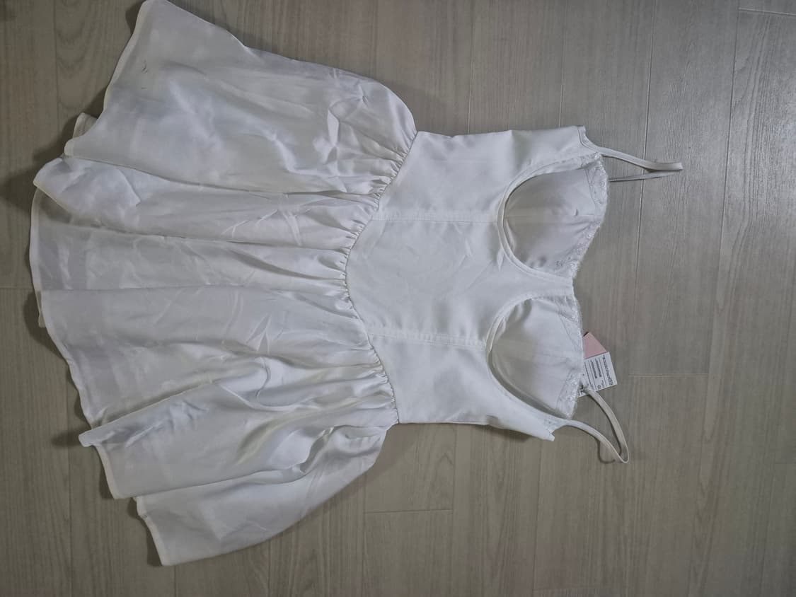 낫유어로즈 루나 원피스 새상품 상품이미지1