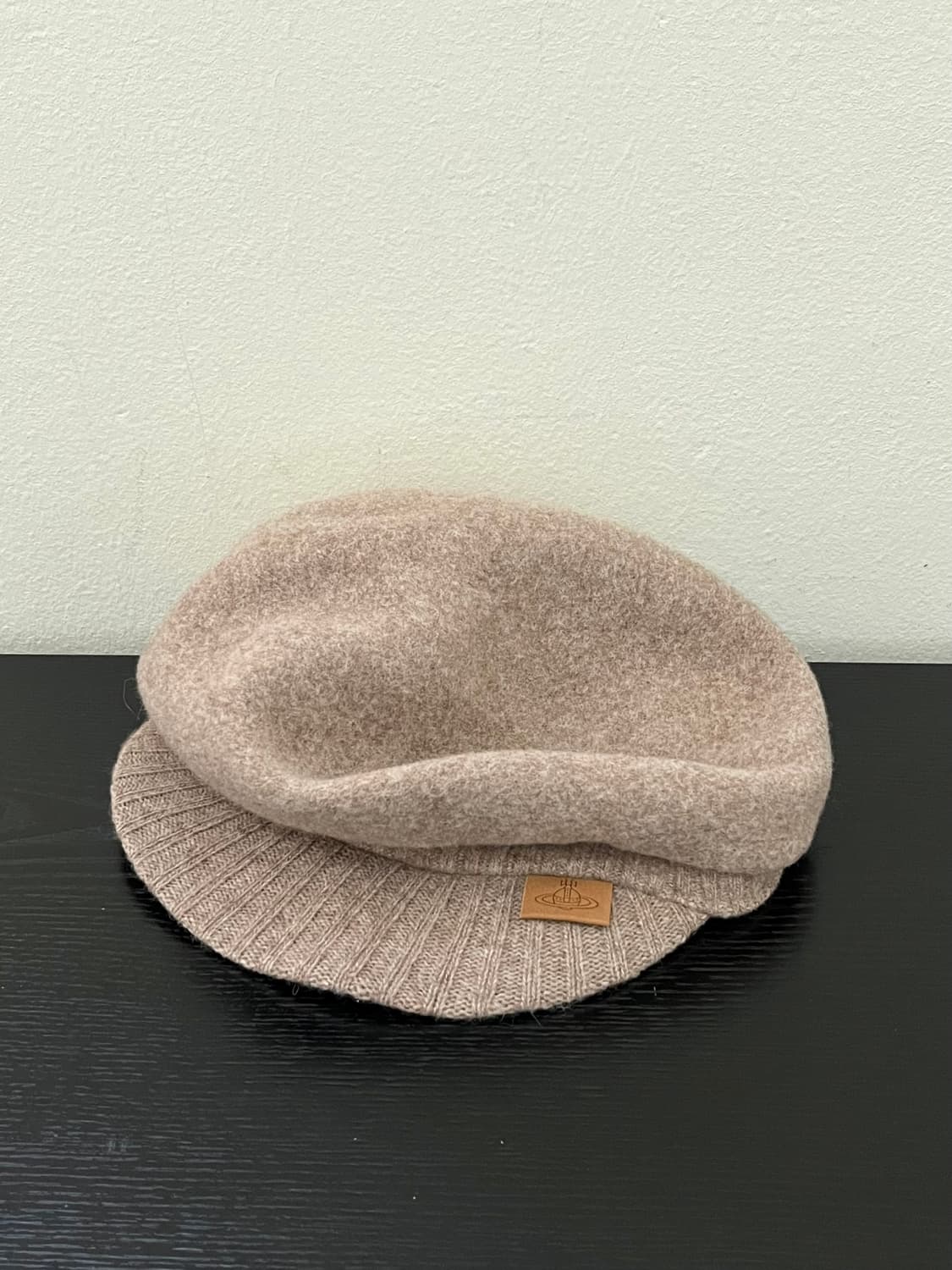 비비안 웨스트우드 모카 벙거지 상품이미지2