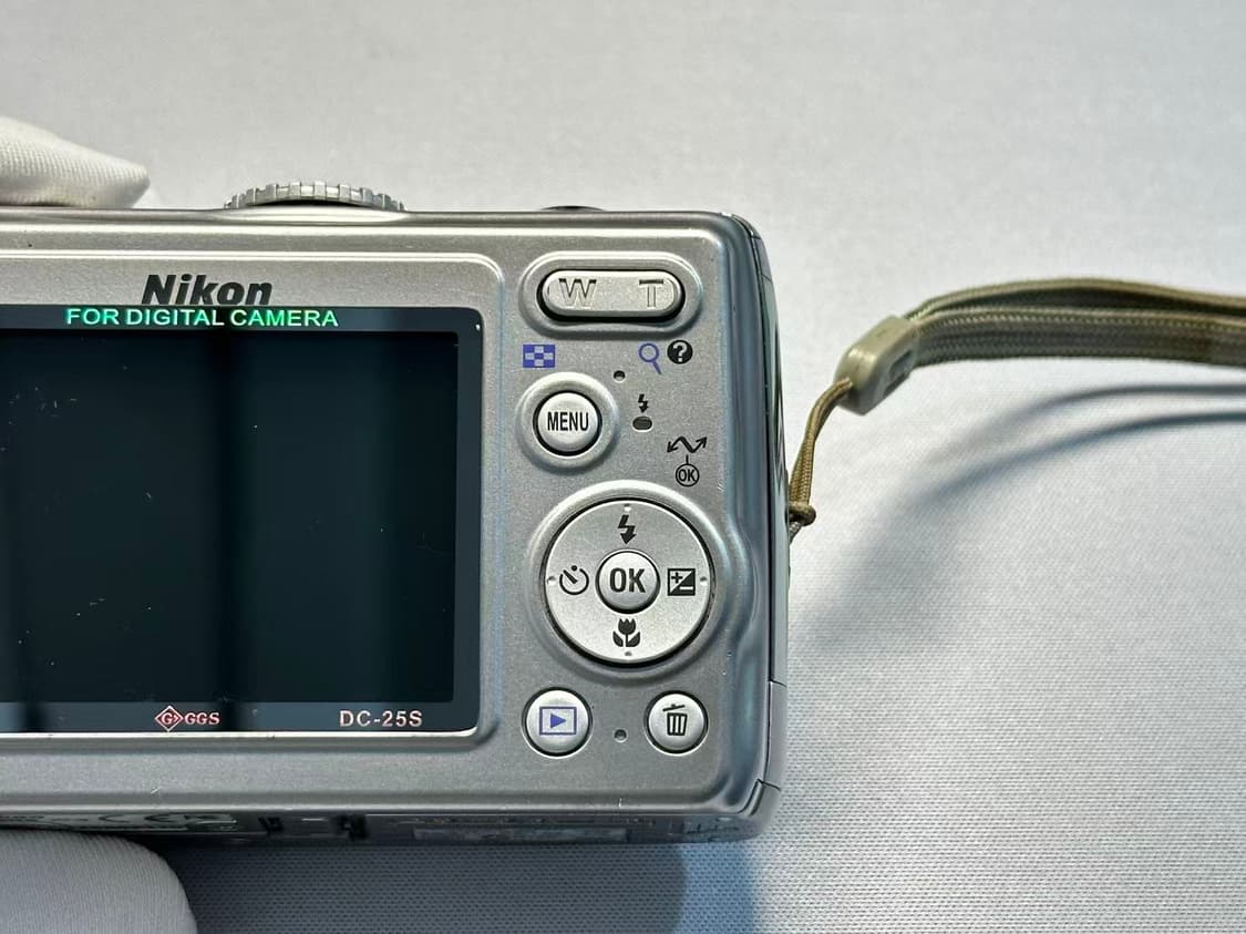 니콘 쿨픽스 p4(p3) 디카 Coolpix p4 상품이미지5