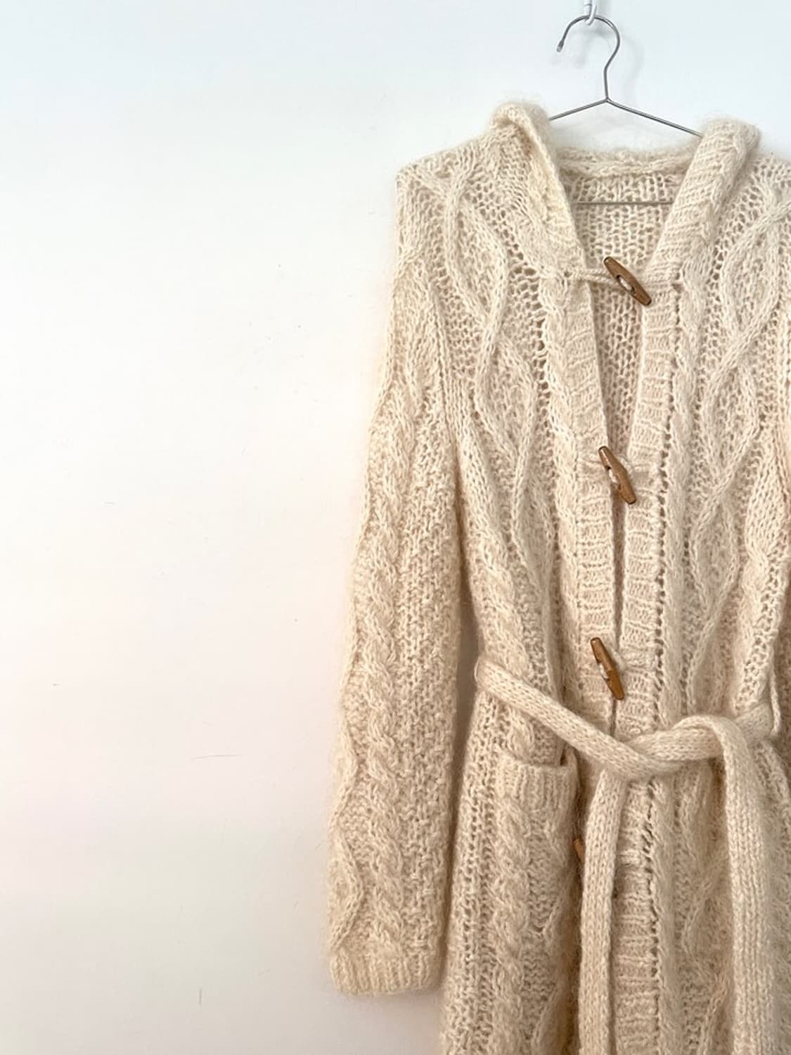 Toggle duffle hoody cardigan / ivory 상품이미지3