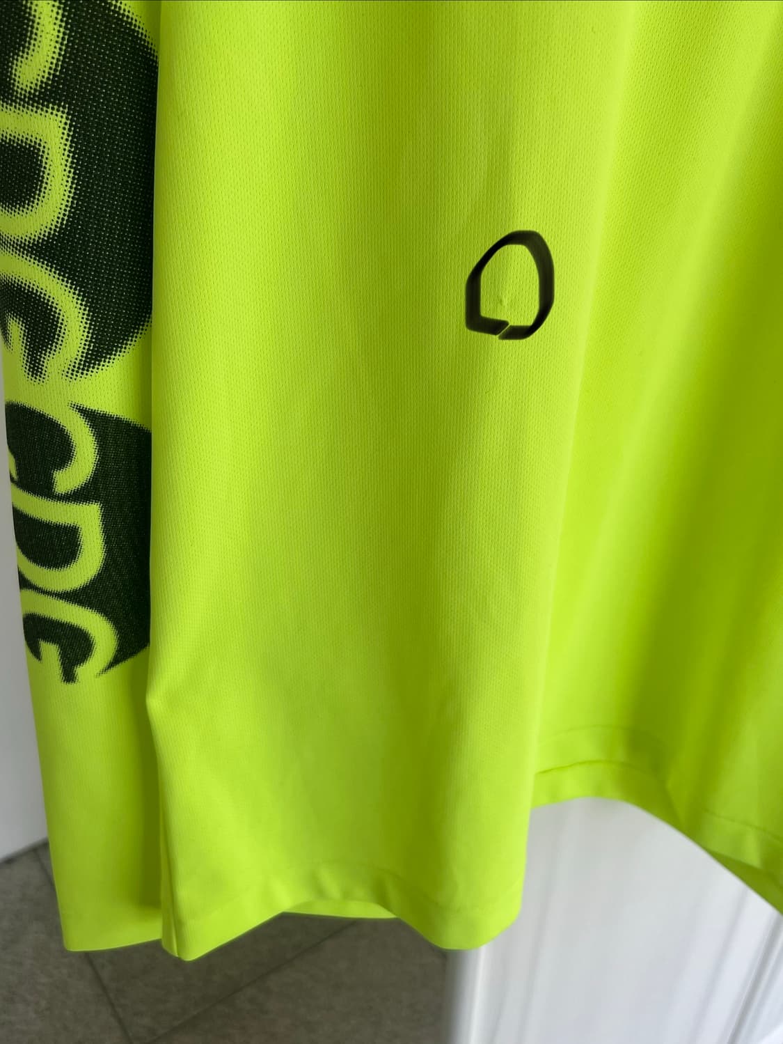 CDG 꼼데가르송 형광 롱슬리브 XL 상품이미지7