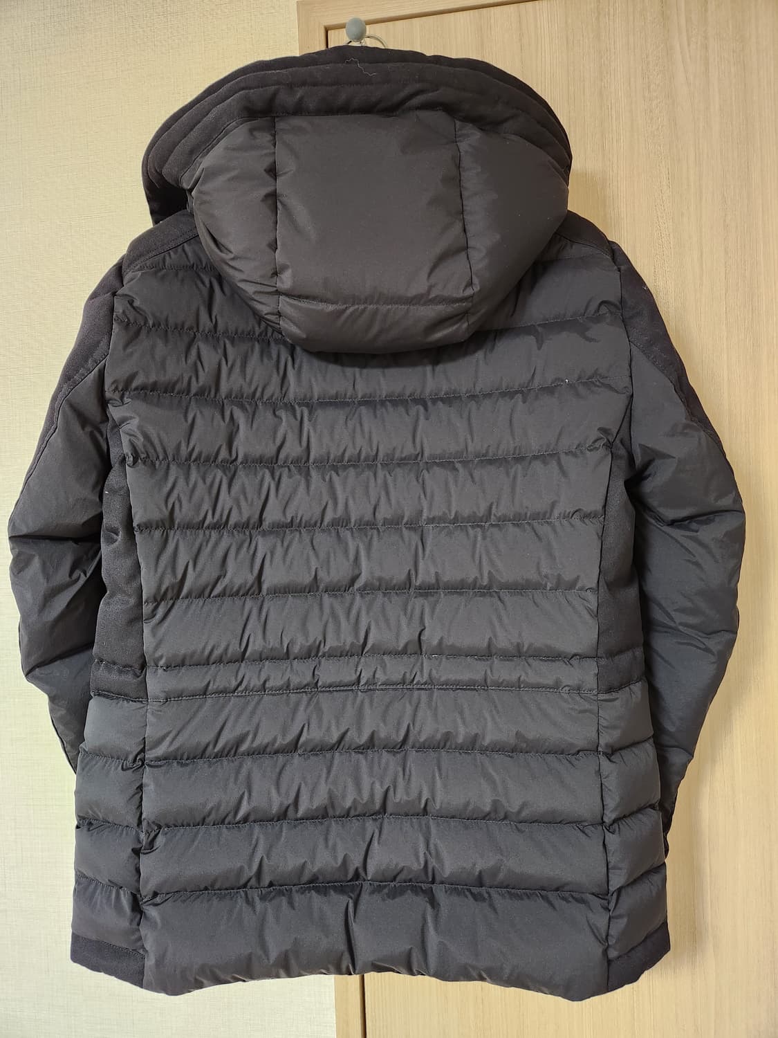 몽클레어 슈렉호른 남성 경량 패딩 상품이미지3