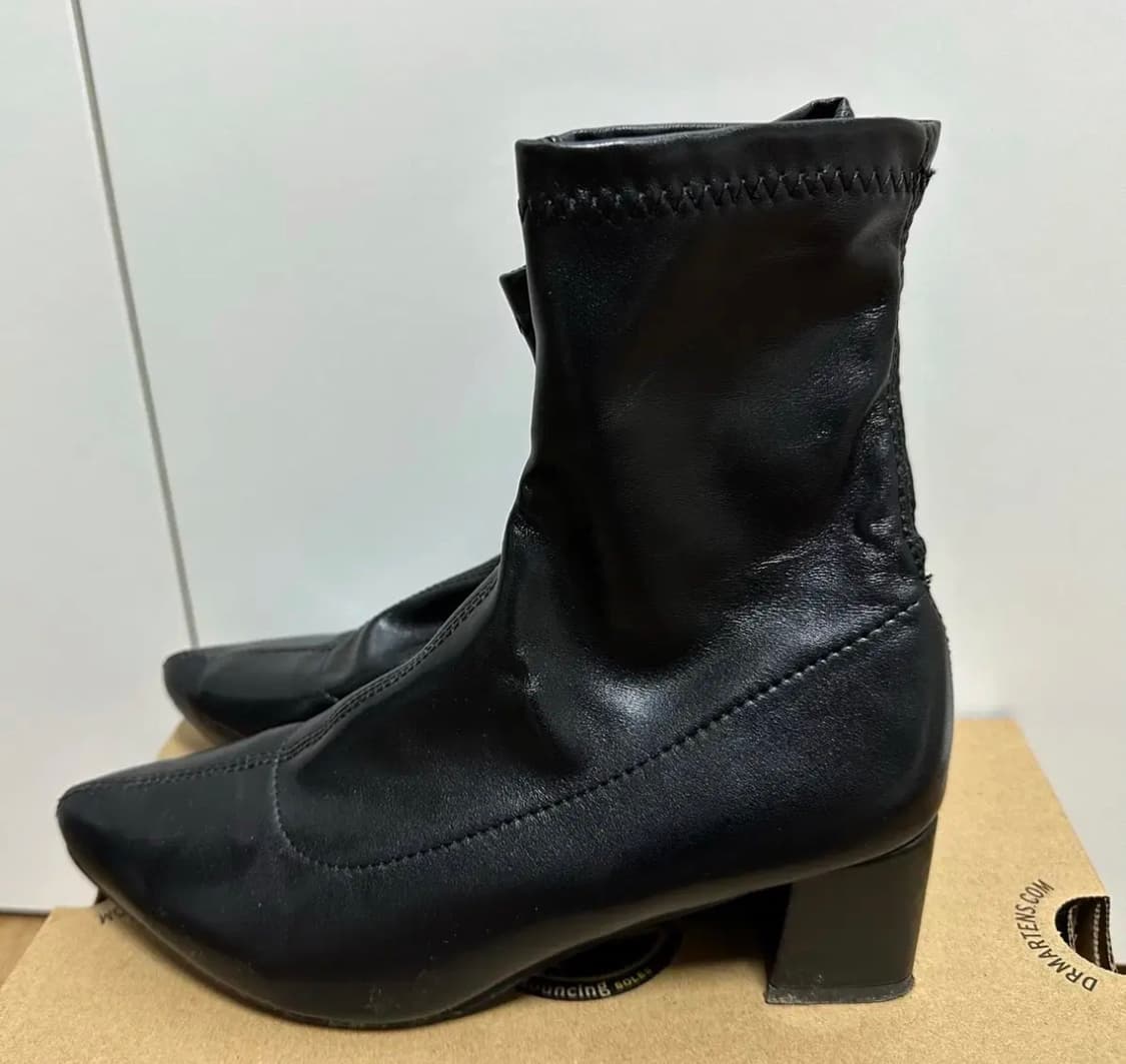 뾰족코 굽높이 앵클릭스 부츠 5cm 상품이미지1