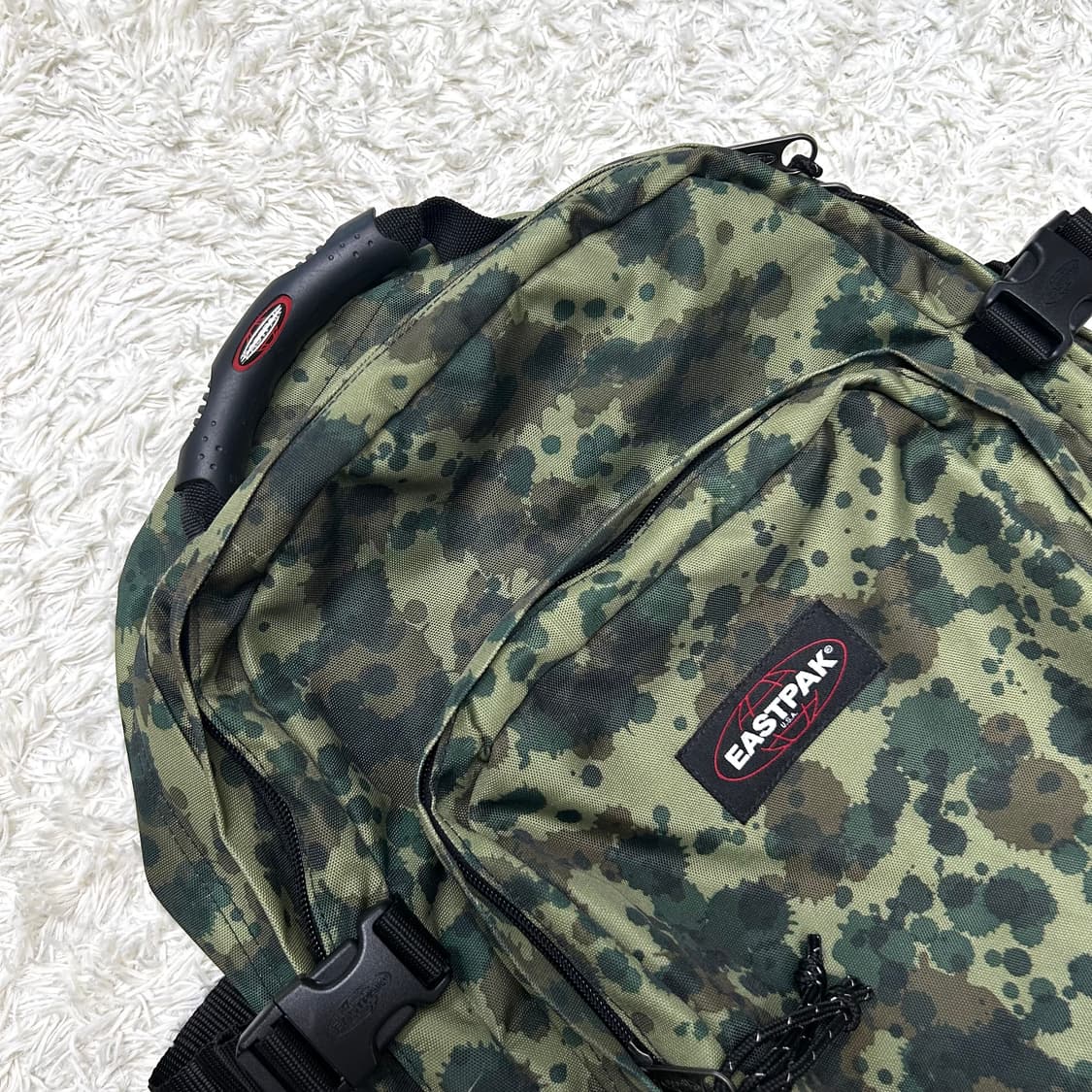 이스트팩 프로바이더 플렉탄 카모 백팩 상품이미지3