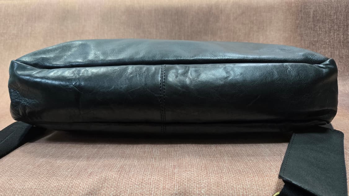 엘르옴므 블랙 가죽 서류 가방 상품이미지5