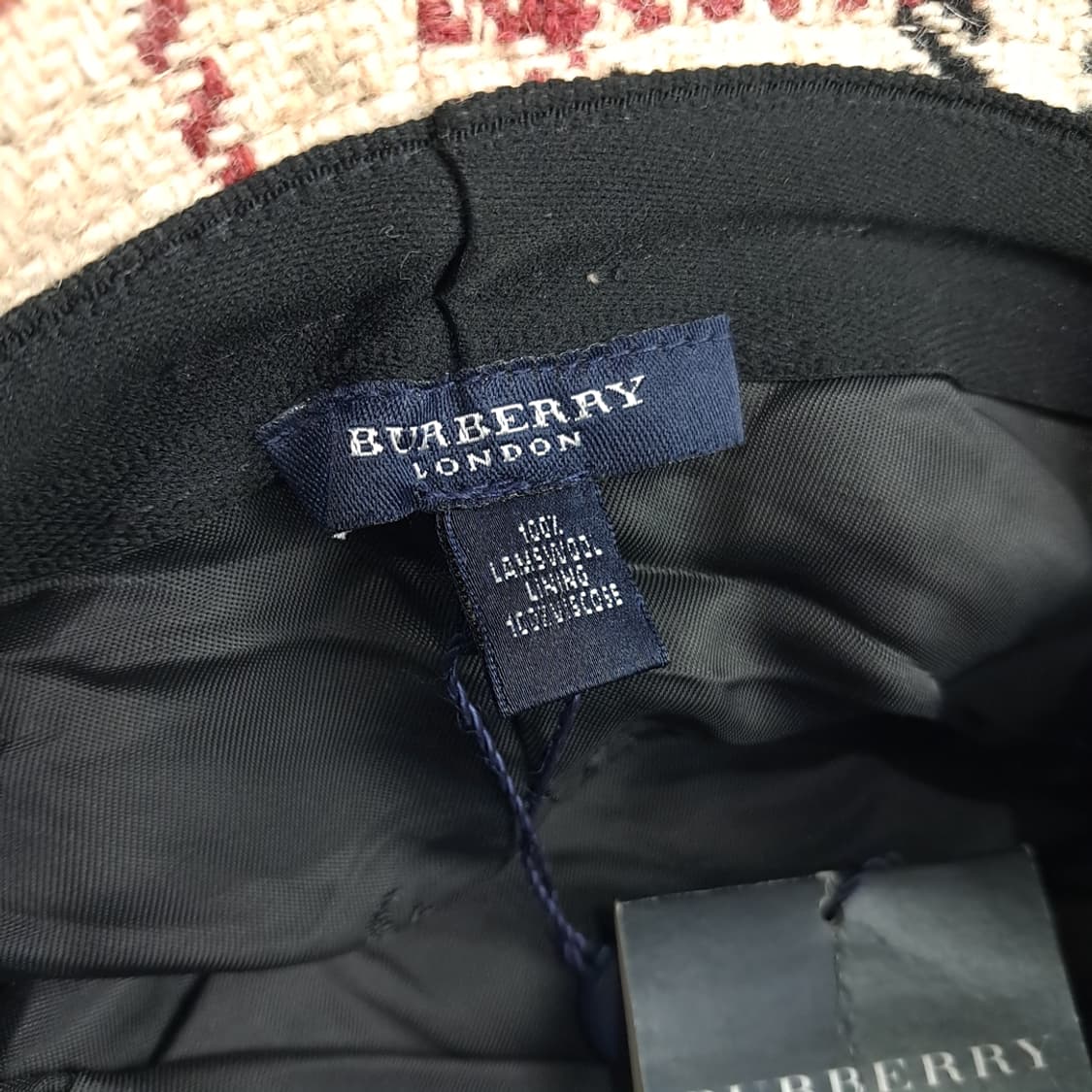 CL199 버버리 영국판 신품 램스울 노바체크 베이지 햇 상품이미지9