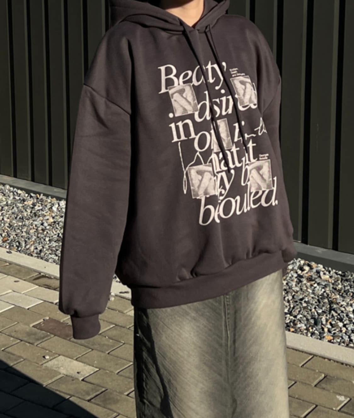 레터링 오버핏 차콜 후드티 44~55 상품이미지3