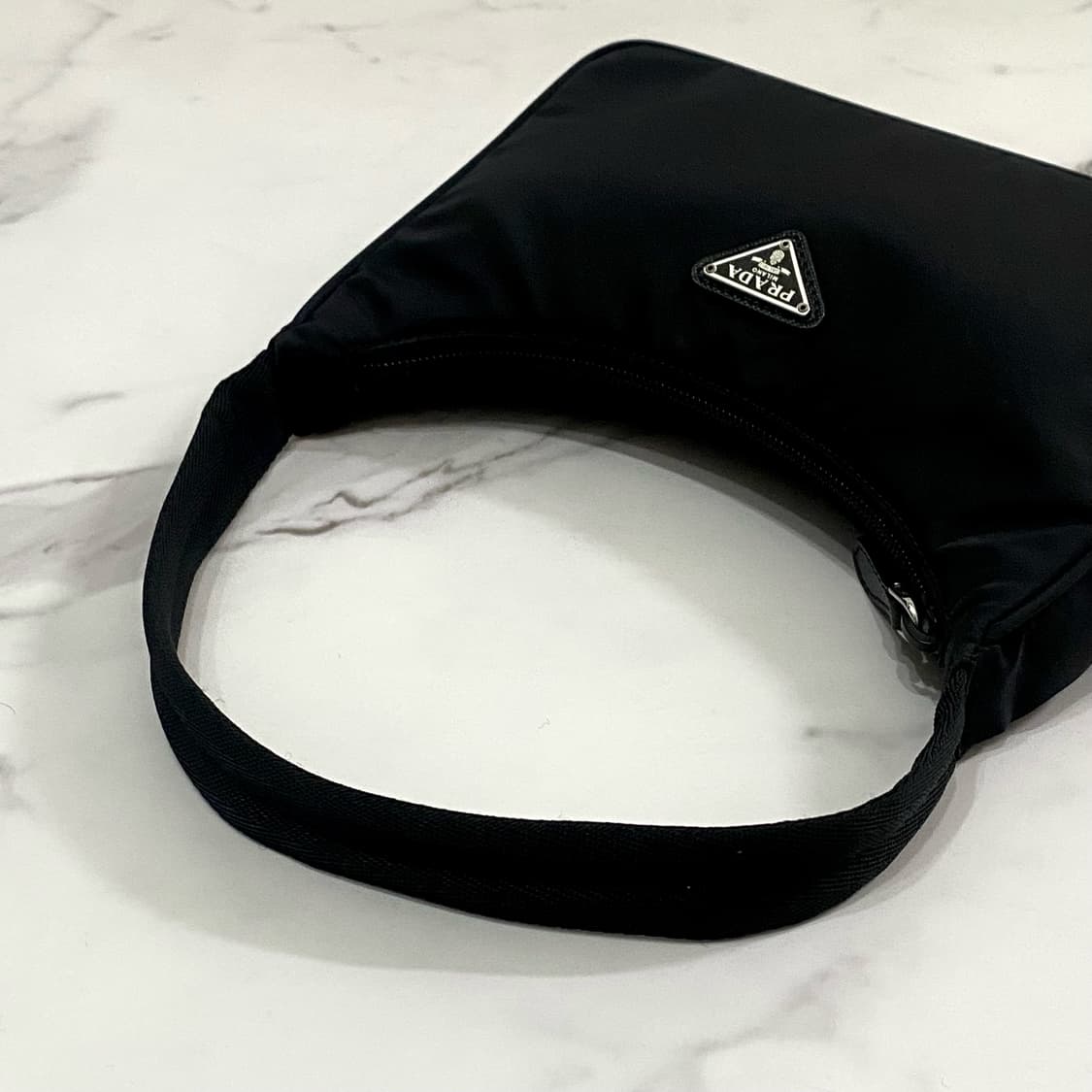 프라다 리나일론 테수토 호보백 가방 블랙 1NE515 상품이미지8