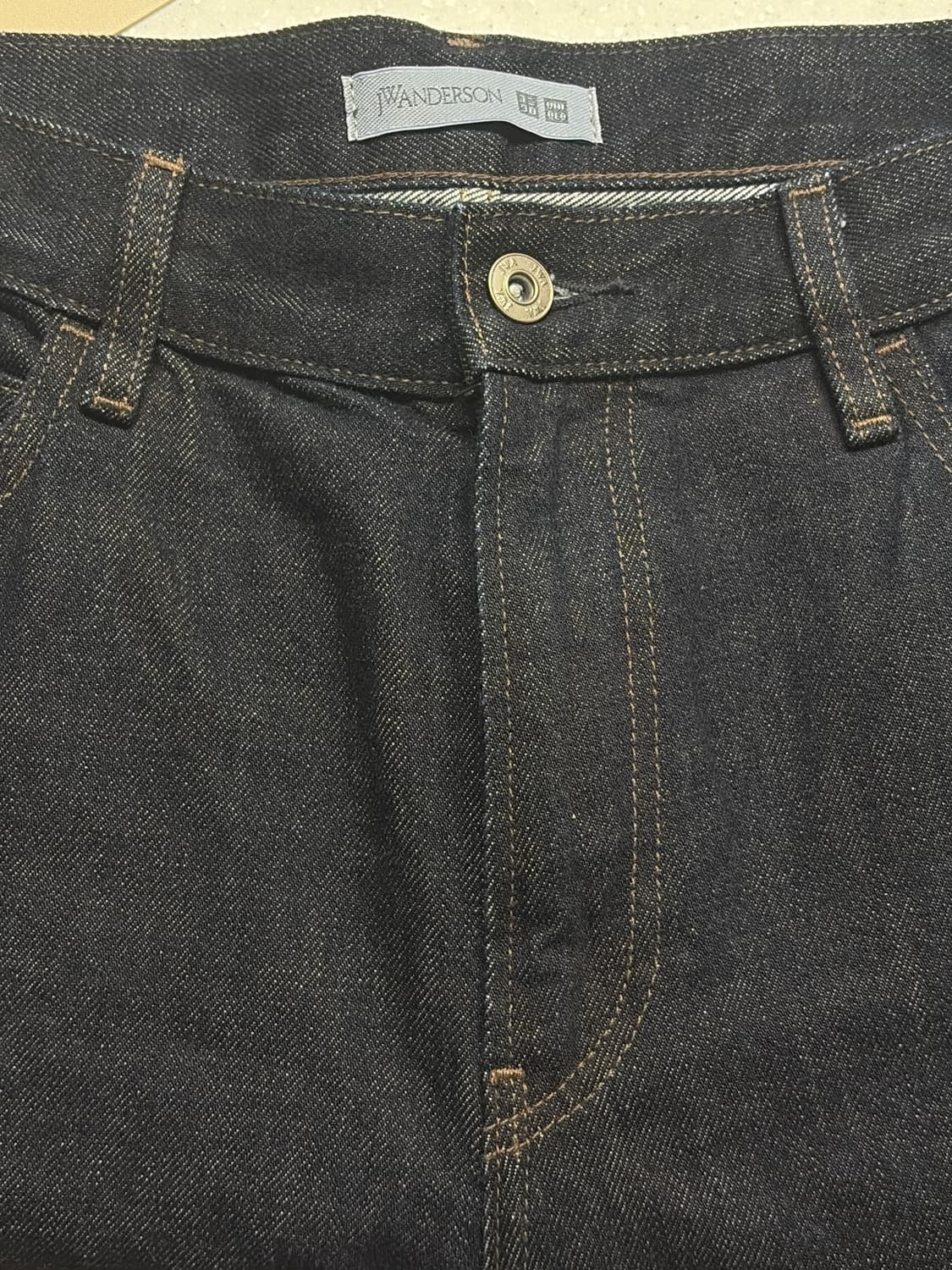 유니클로 jw앤더슨 셀비지 스트레이트진 68블루 32 상품이미지2