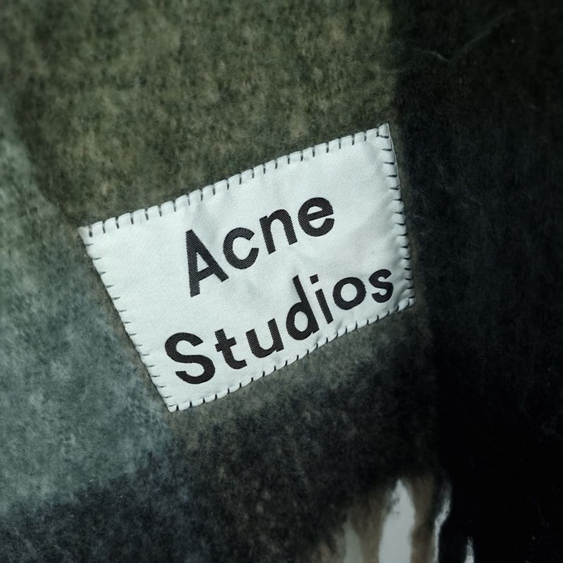 [아크네스튜디오] 오버사이츠 체크 머플러 M16371 상품이미지6