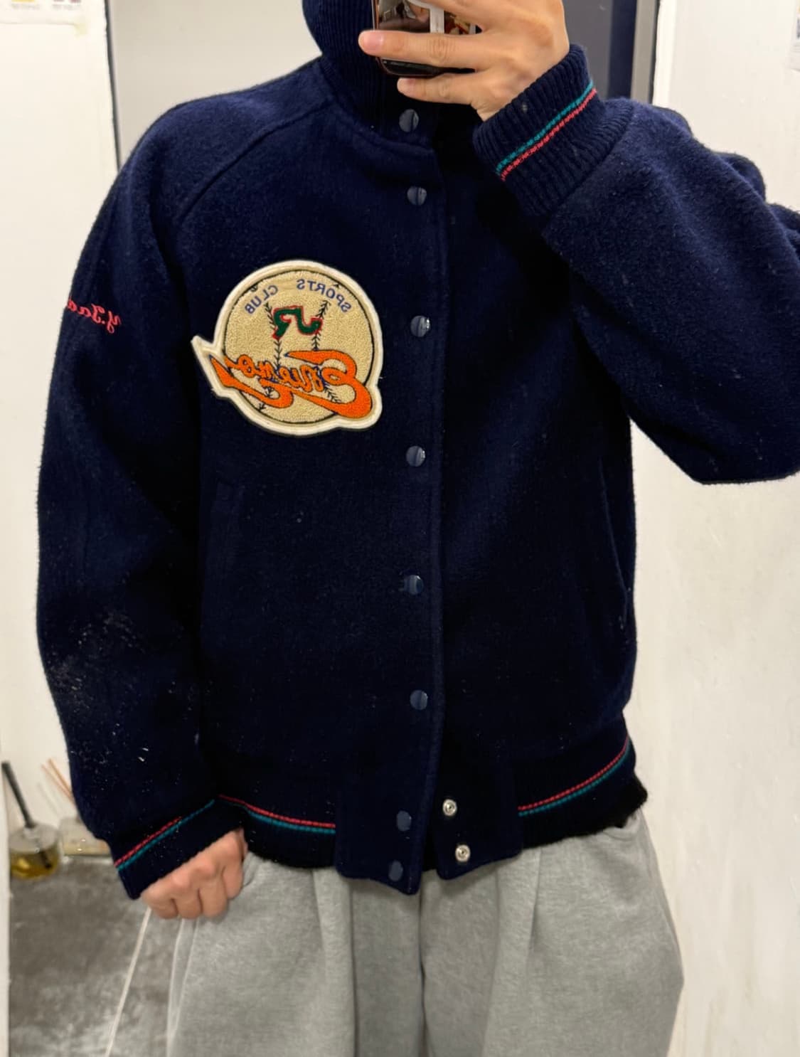 아식스 울 바시티 자켓 상품이미지1